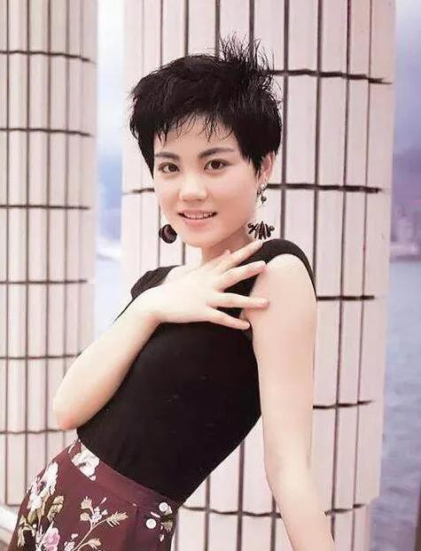 王菲，25张精美的照片