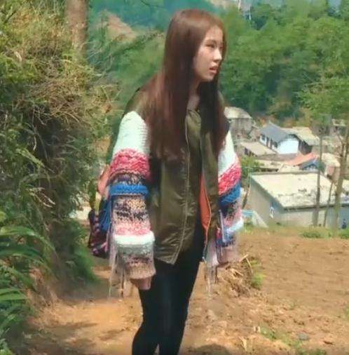 巨婴公主：16岁吃饭靠人喂，每天开销过万，开兰博基尼卖手机壳