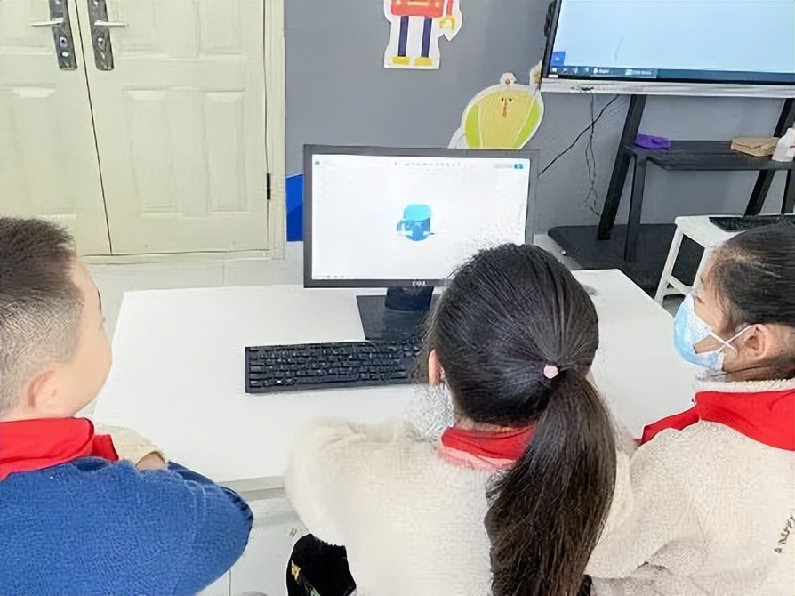 双流区迎春小学受邀作“中小学馆校育人模式变革”的经验分享