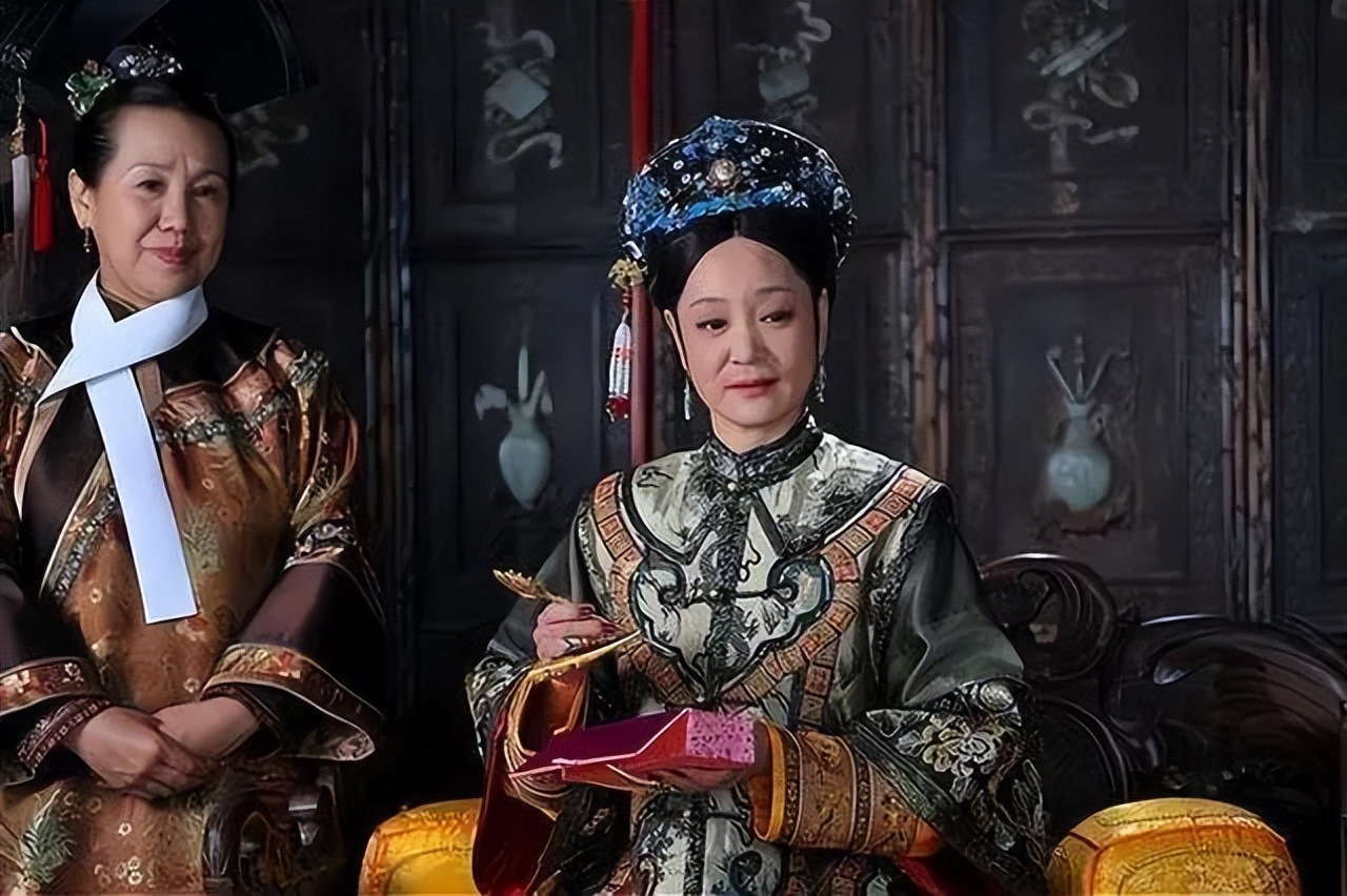 甄嬛传：太后早就发现双生子破绽，为什么不揭穿？真不愧是老狐狸