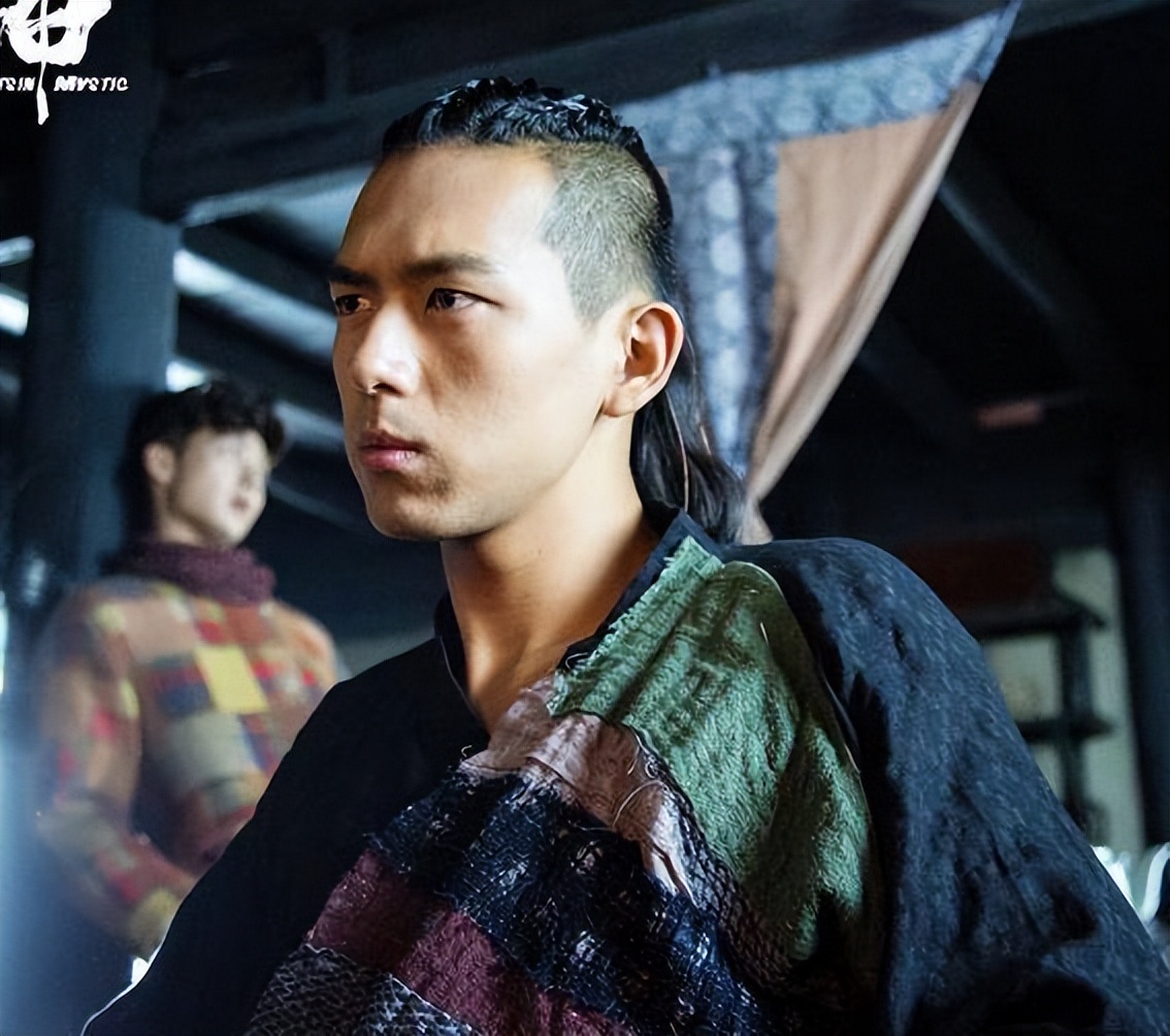 拧巴的金世佳：没有姜文的命，他却偏偏得了姜文的病