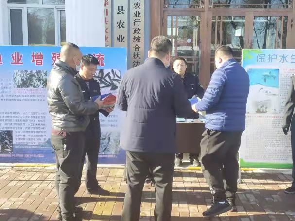佳木斯市桦川县农业综合执法大队开展诚信宣传活动