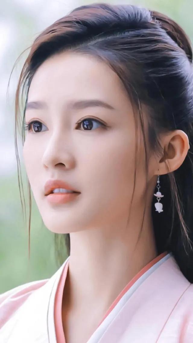 全都是李沁，高清壁纸