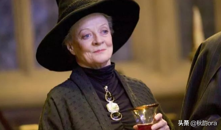 《哈利波特》21年后演员现状：男主被遗忘，女主变老，配角成赢家