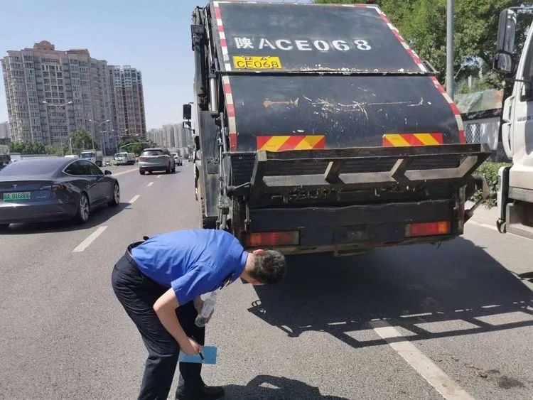 ���������й������ۺ�ִ���ֶ������������˳������м��
