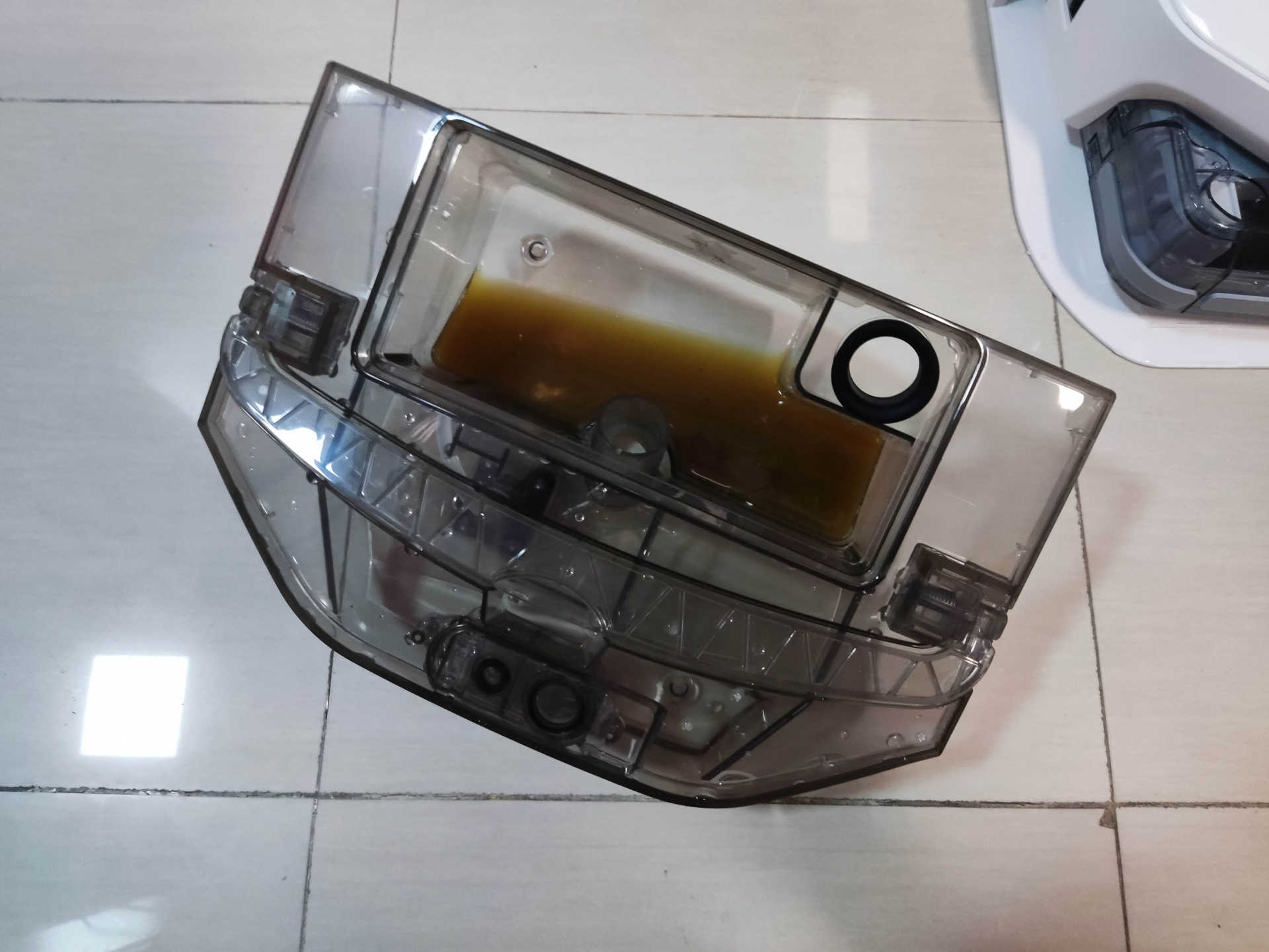 今年618剁入最值的国货电器——智米洗地机器人开拓者A1