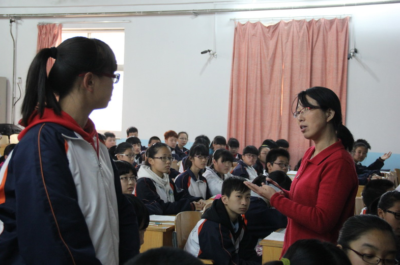 教资考试或迎来“变动”，专科生可能与教师岗无缘，学生不快乐了