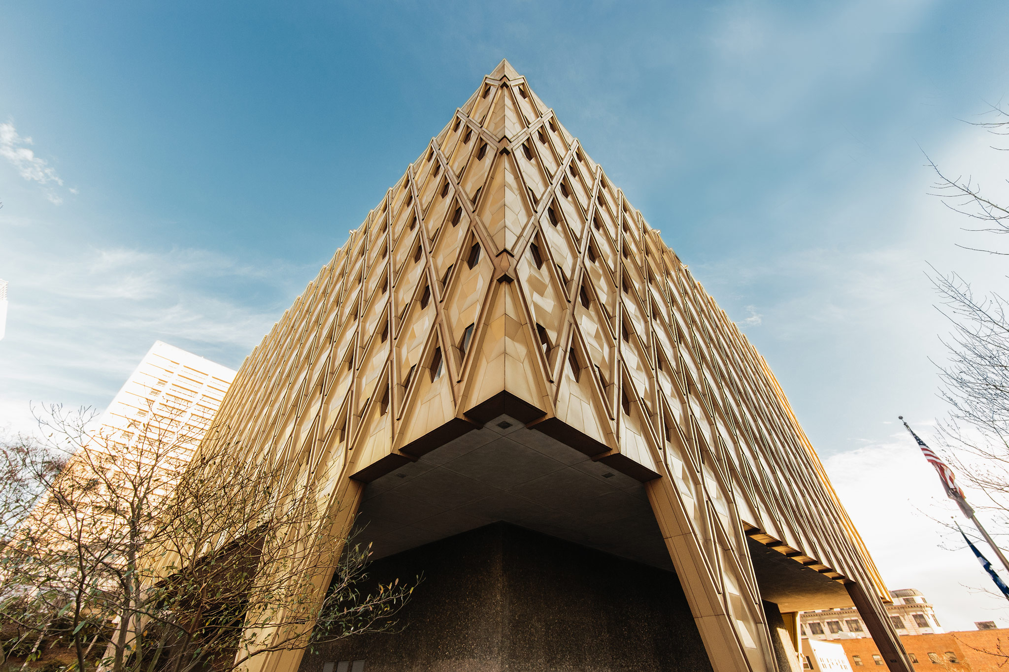 建筑类专业：主干学科专业发展历史悠久，学习有难度、前景犹可期