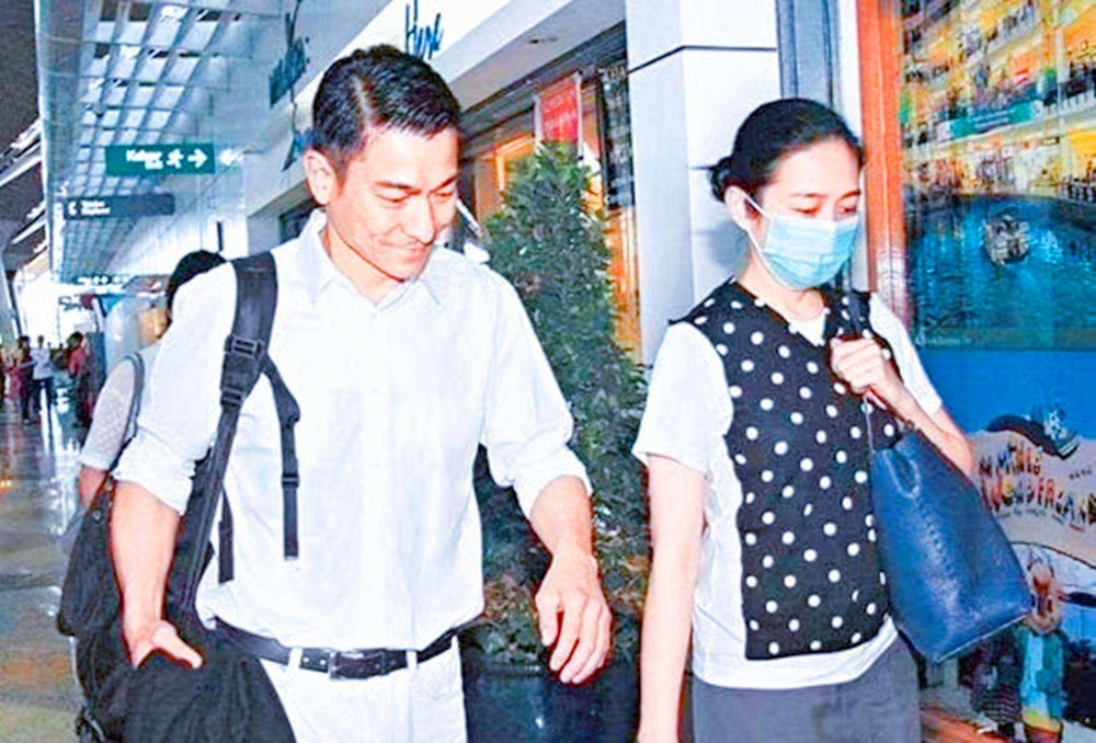 娶了富婆的男星，有人被嘲、有人犹如新生，还有人尊称妻子“您”