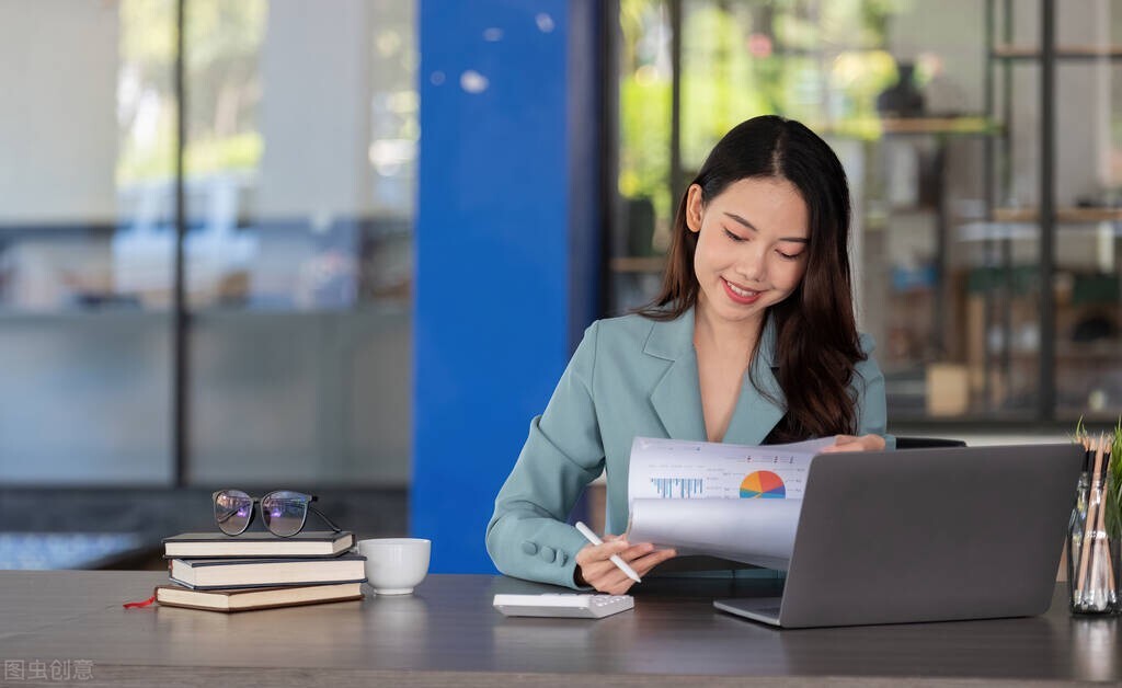 高考完，千万不要忽视选择专业，女生选择财务会计专业值得吗？