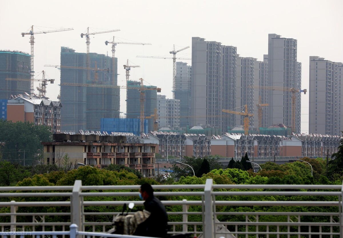 男子装修后因材料品牌拒绝付款，法院这样判