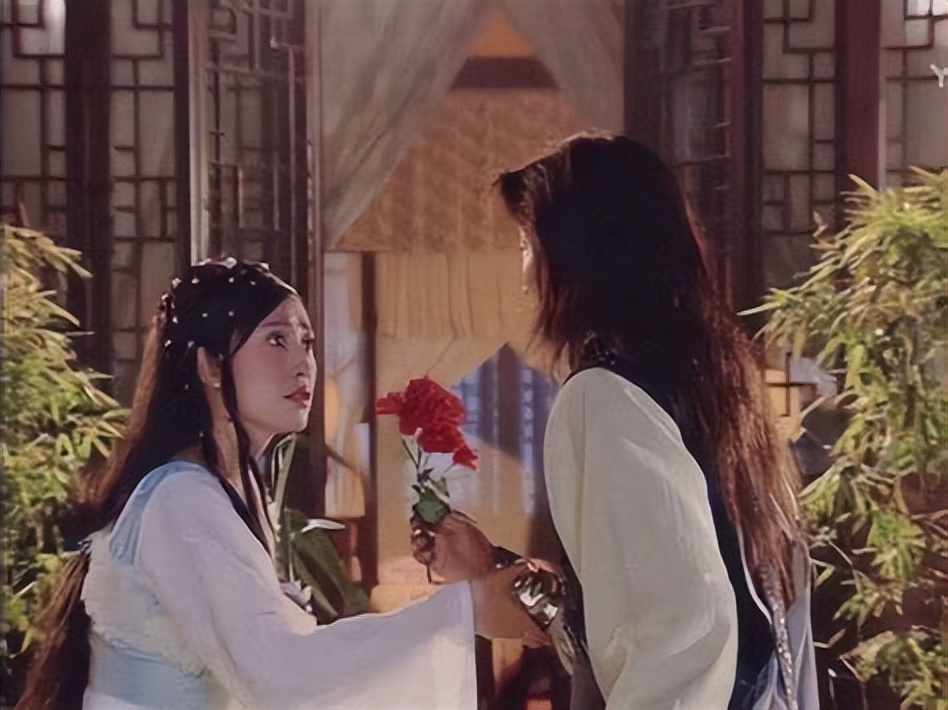 还记得《水月洞天》吗？一部剧成就两对情侣，结局却不尽相同