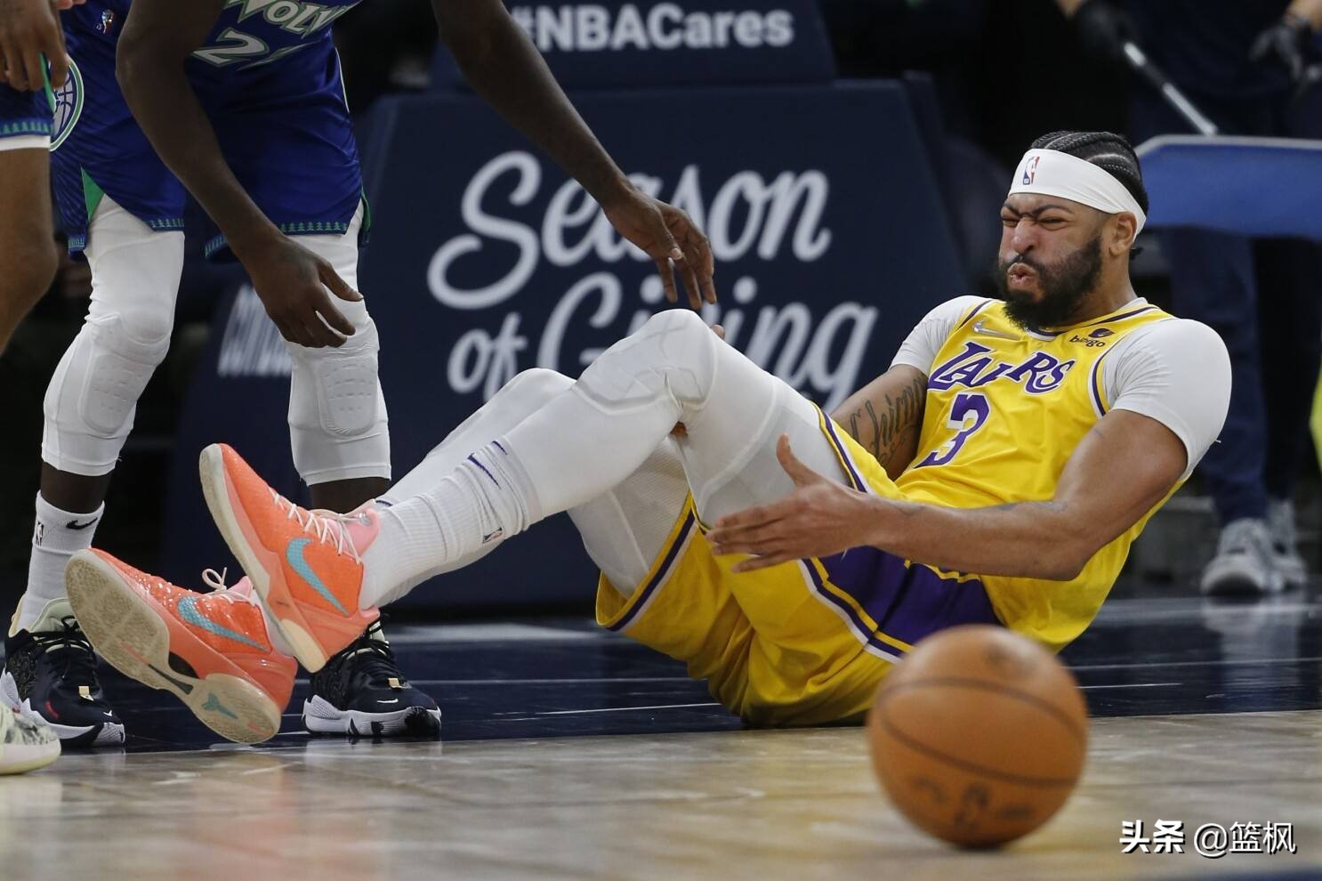 为什么nba球员伤病那么多(戴维斯频繁受伤原因找到了,詹姆斯离开湖人