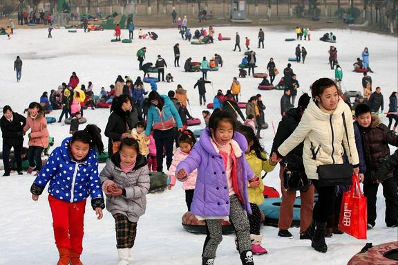 放假通知！湖南各地大中小学生放假时间出炉，较往年“统一延迟”