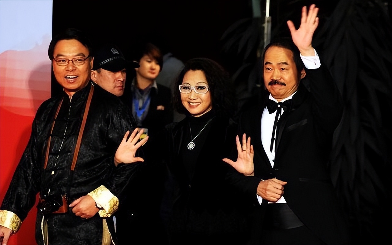 “包租婆”元秋：星爷唯一不敢骂的人，连洪金宝成龙都要礼让三分