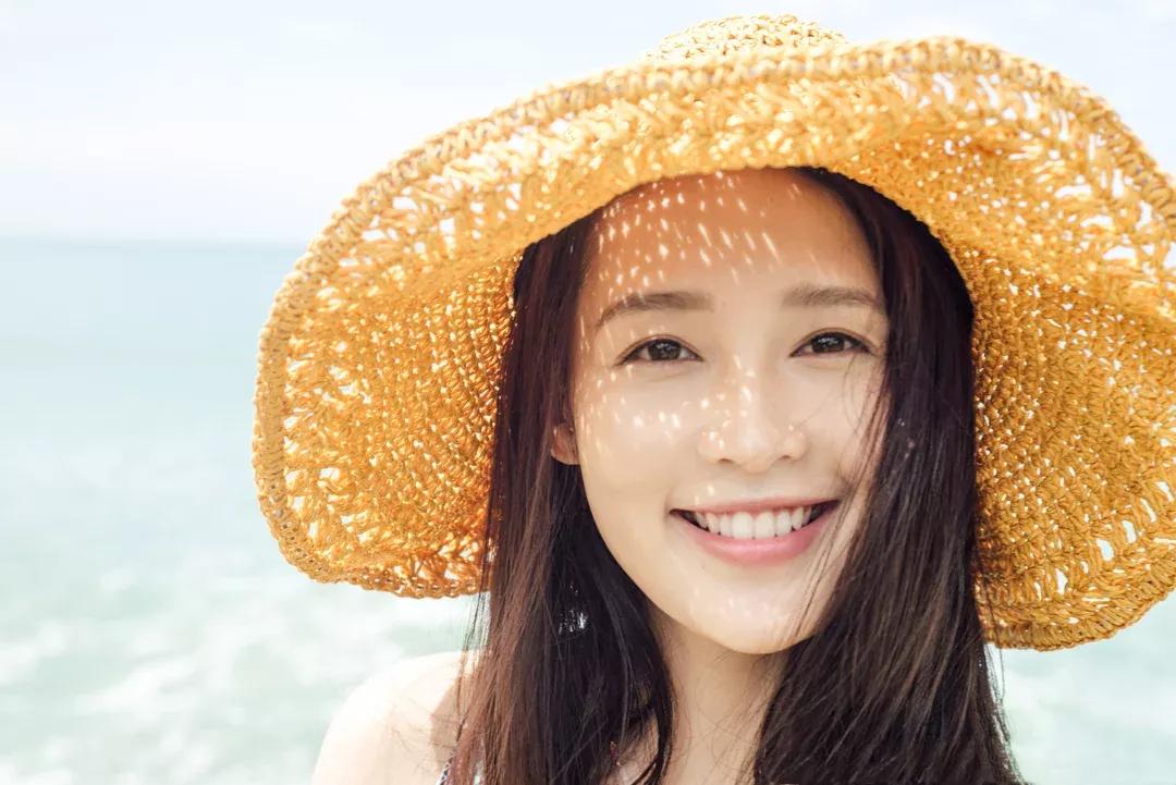 李沁：清纯甜美，优雅灵动，温婉迷人