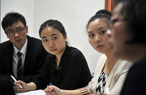 大学毕业生个人档案应该放哪？别不以为然，以免毕业变成“黑户”