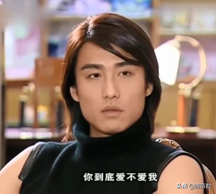 李若彤胡兵合唱《归去来》，51岁胡兵状态获赞，一开口让人惊艳