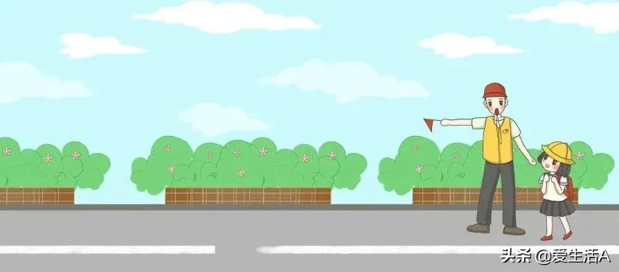 优秀作文 :​《发呆男孩》《​秋天的小花坛》《猜猜他是谁》