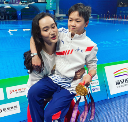 官宣！14岁全红婵再获大奖，登顶年度影响力榜，中国体坛第一人