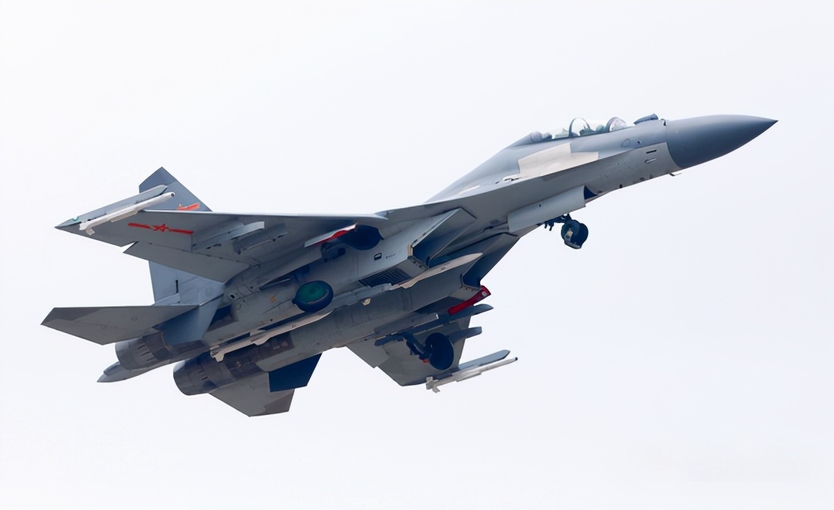 ���ͼ�-15���ػ����࣬�״Ｐ����ϵͳȫ��������֧�ֵ������