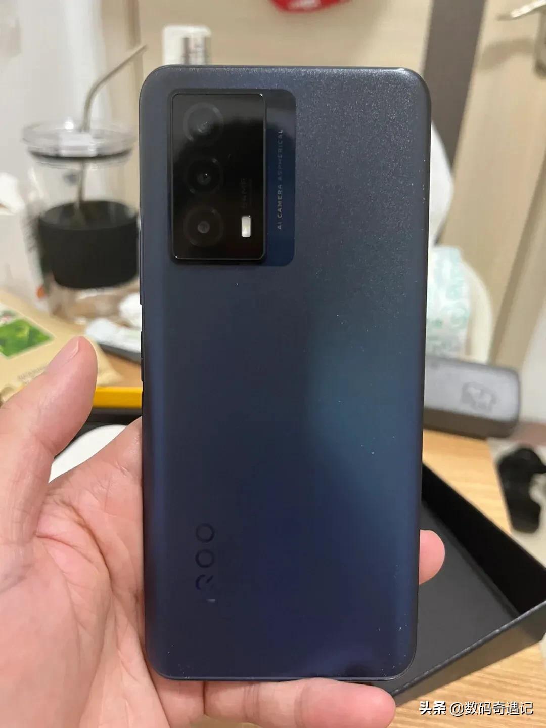 给父母买的 iQoo Z5性能足够吗？