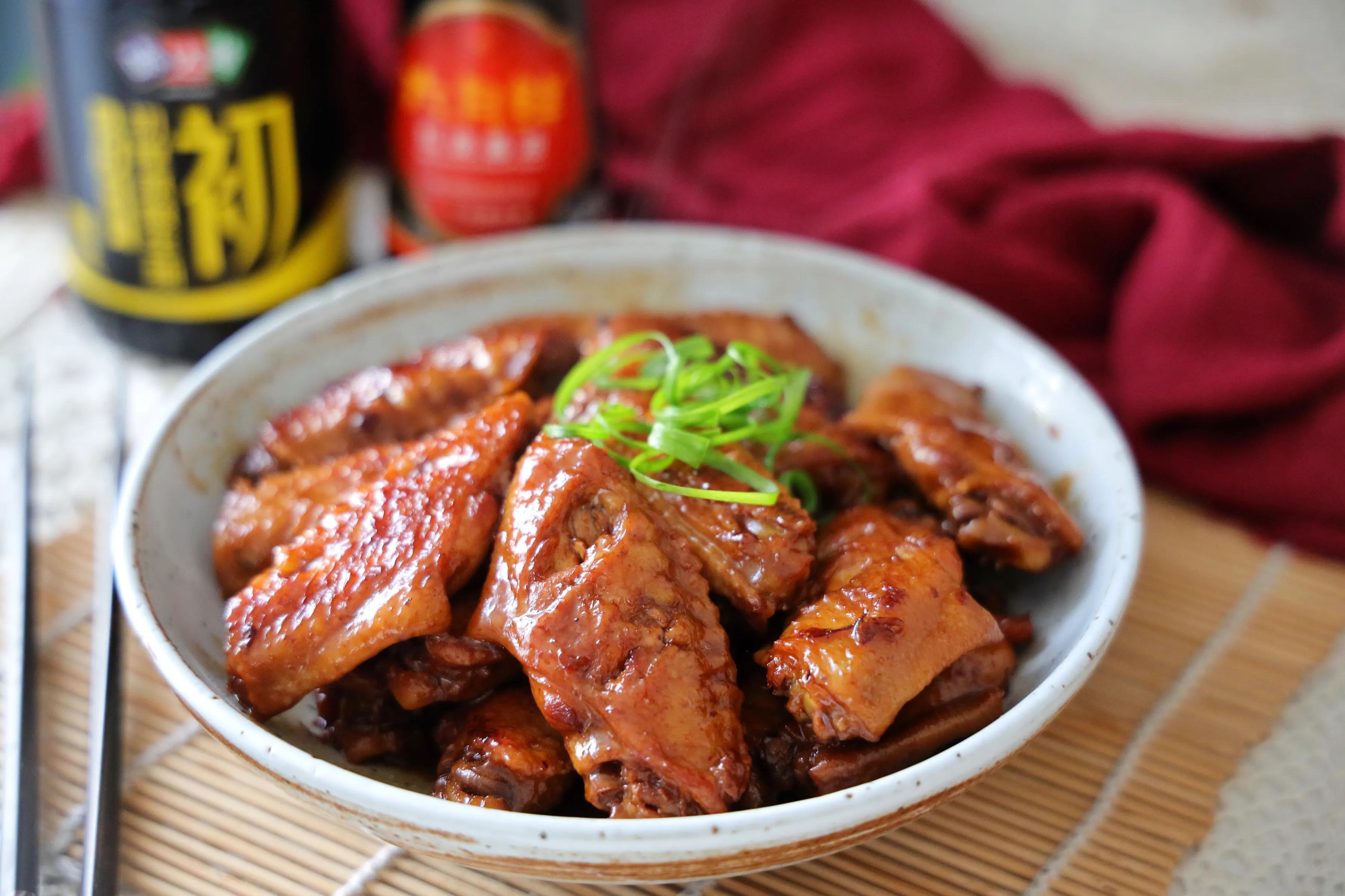 这大概是鸡翅最简单的做法了，适合日常给家人吃，手残党也能成功