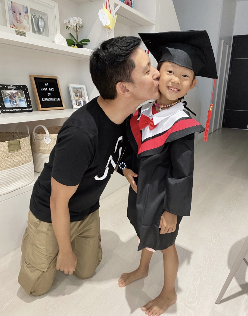 《绿光森林》立威廉发文怒斥自媒体，对方攻击7岁女儿长相太过分