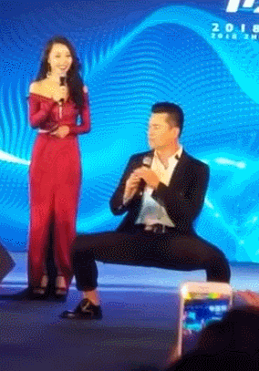 男星内卷起来差距有多大？中年人老当益壮，年轻人却一个比一个虚