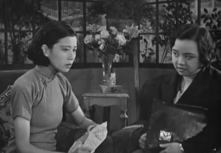 吴茵33岁确立“东方第一老太婆”的地位，终身未育，晚年写回忆录