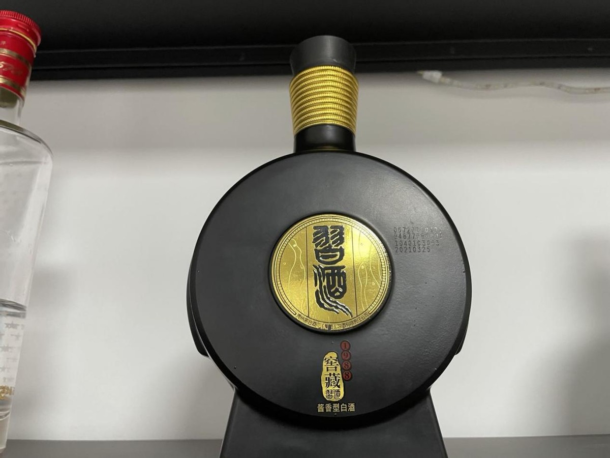 春节送什么酒实惠又好（白酒送礼首选）