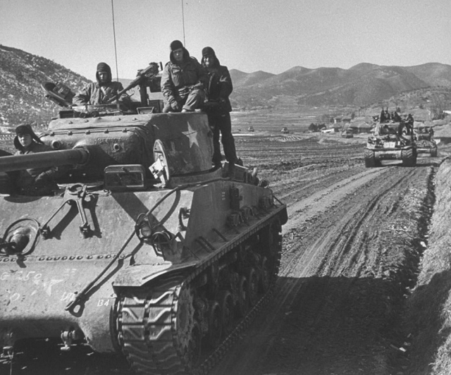 ���ֱ�����������ʷ��ë��ϯ�Ƹ�����������ȳ������ж����Ϊ