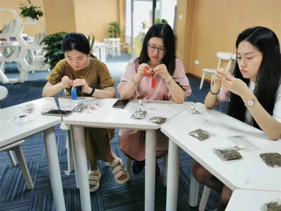 “粽”情端午 欢乐无限｜实验小学外国语学校工会委员会欢庆端午节