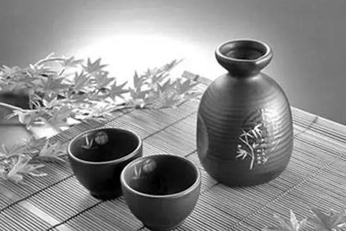 五粮液多少钱一瓶啊（五粮液多少钱）