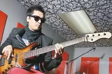 “娱圈炮哥”单立文：凭借“西门庆”走红，至今仍未生育遭到质疑