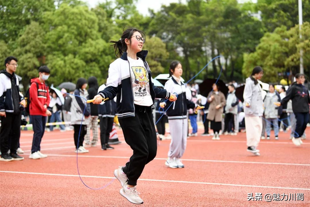 绵阳南山中学2022年春季田径运动会(图36)