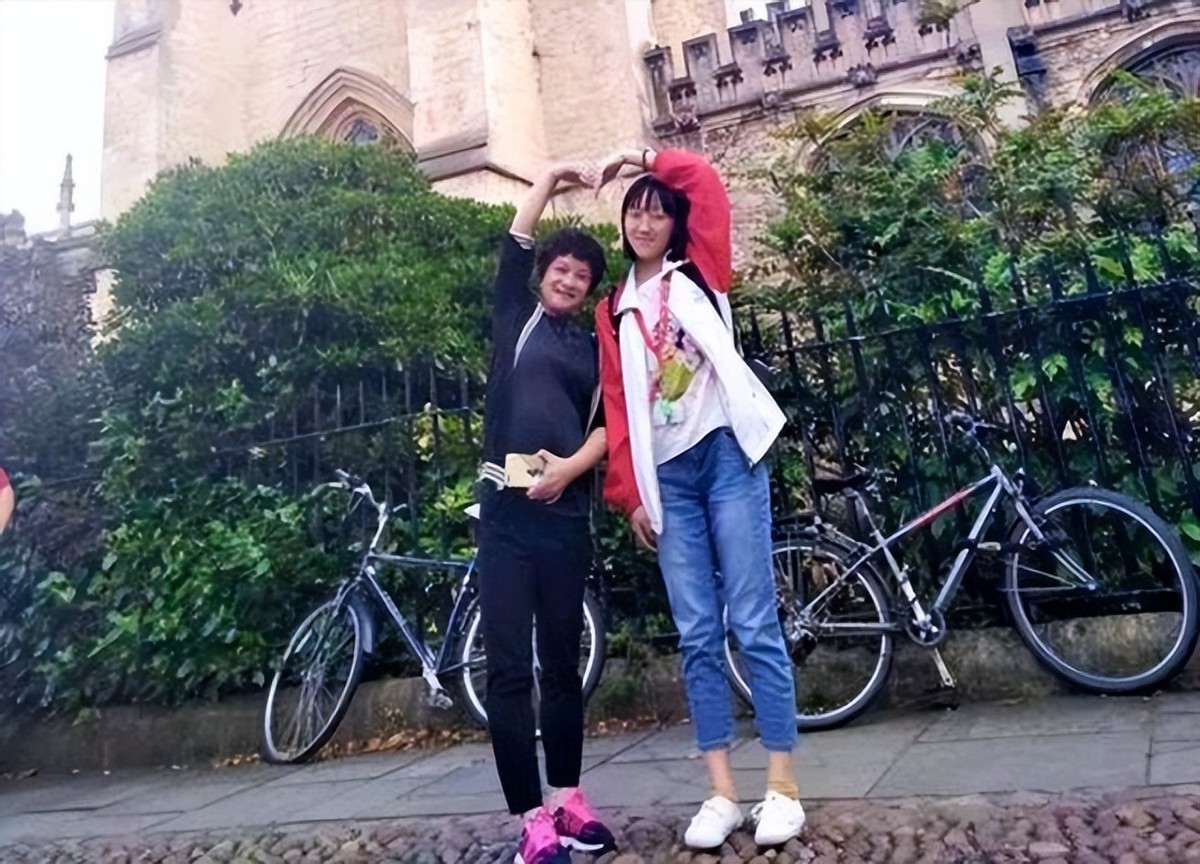 2020年湖北725分高考女状元：语文成绩十年难遇，7岁豪言结果成真