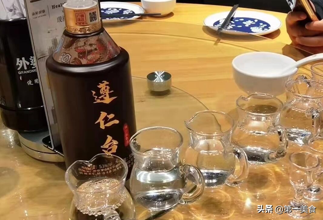 图片[9]-喝完白酒为什么会头疼 辣嗓子？不是你喝多了 而是酒有问题-起舞食谱网