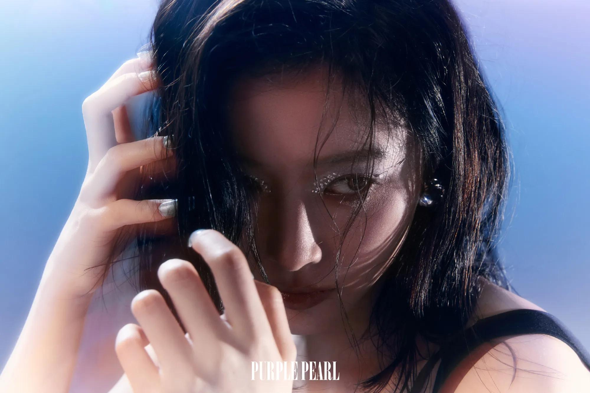 许佳琪银发，张艺兴银发，同是爱豆出身，同是银发造型，谁更好看