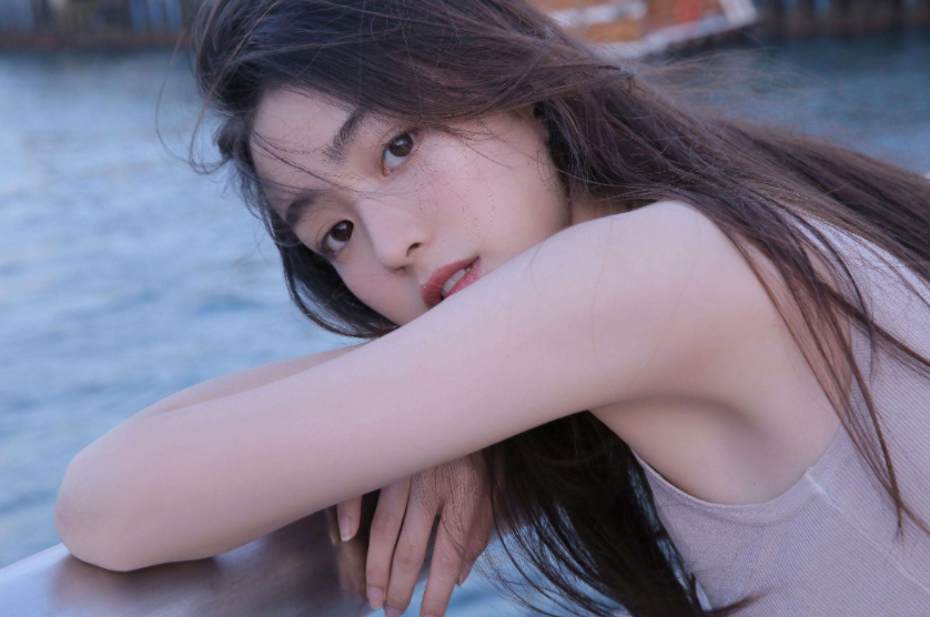 十大校花排名重新洗牌，武大校花存在争议，徐璐上榜实至名归