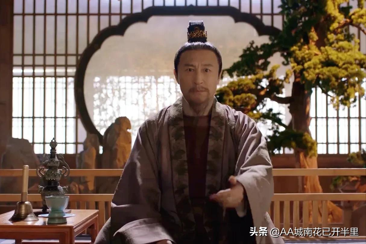 梦华录的萧相一个寒门崛起又热衷权势的人，等同于精致利己主义者