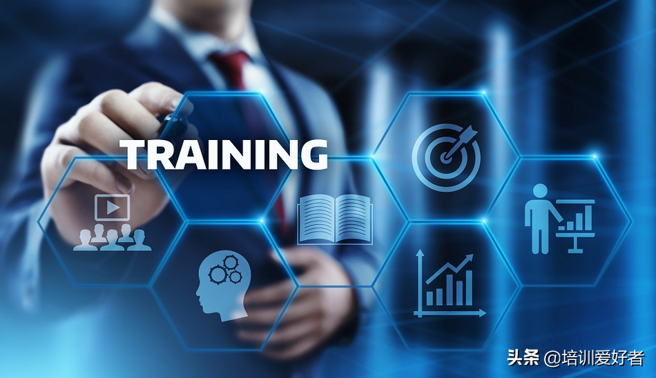 国内的企业人才培养机构，跟全球第一所企业大学还有多大的差距？