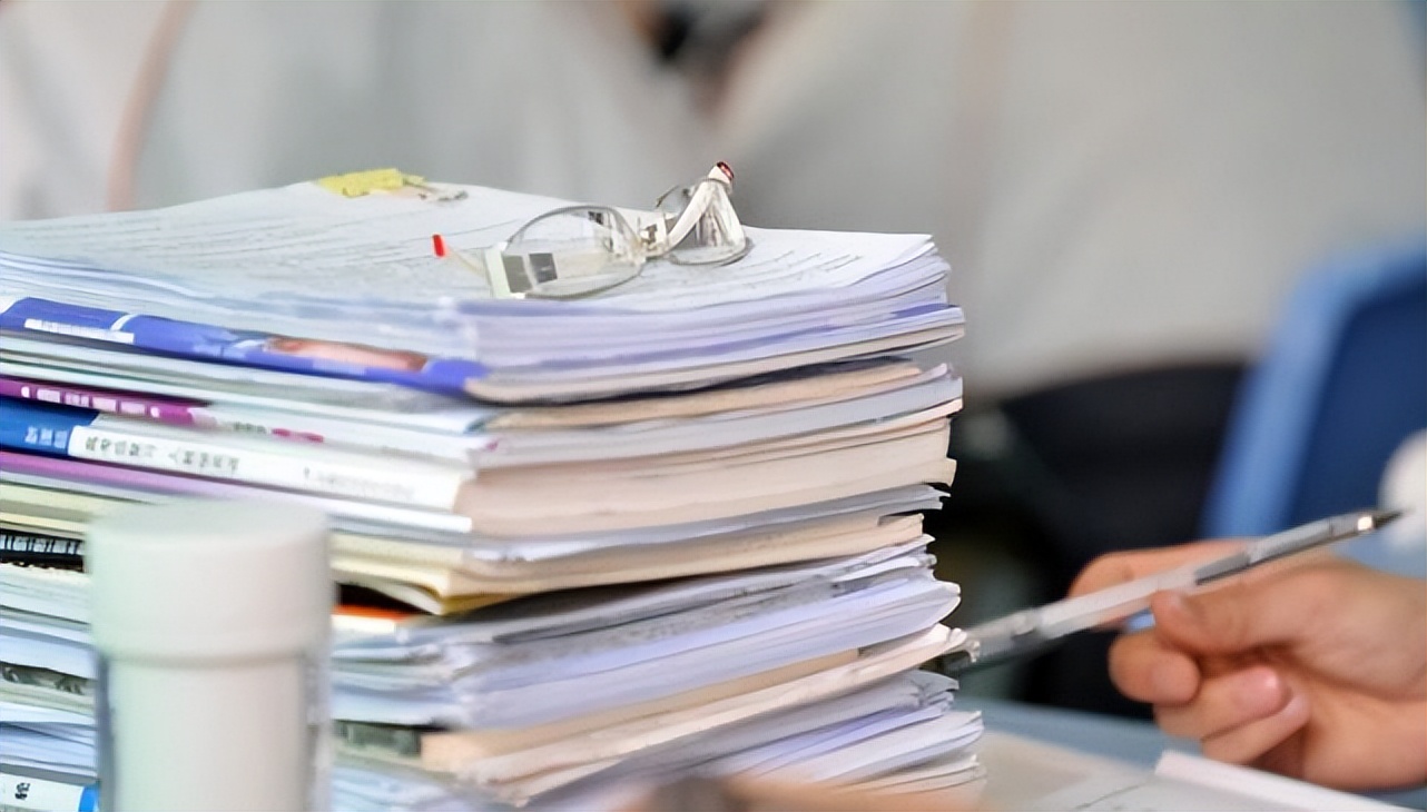 考研党迎“坏消息”，2023年会变更卷，考生要提前做好心理准备