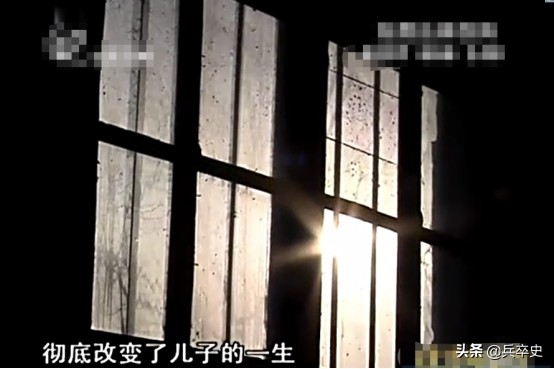 故事：山东学生遭遇“校园暴力”后精神分裂，被父母用铁链锁3年