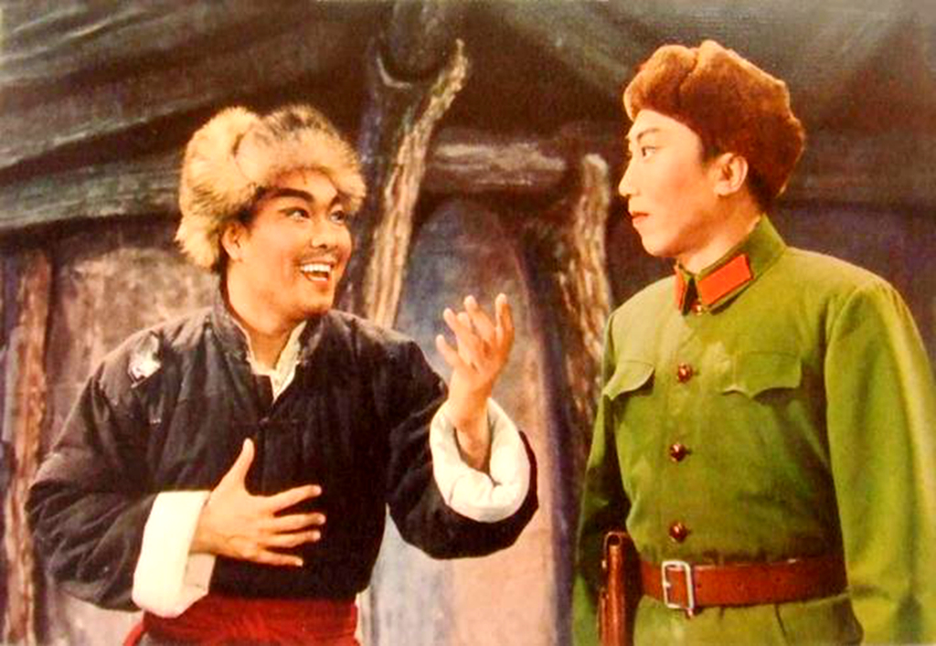 《智取威虎山》“李勇奇”去世26年，比演“娘”的王梦云大了12岁