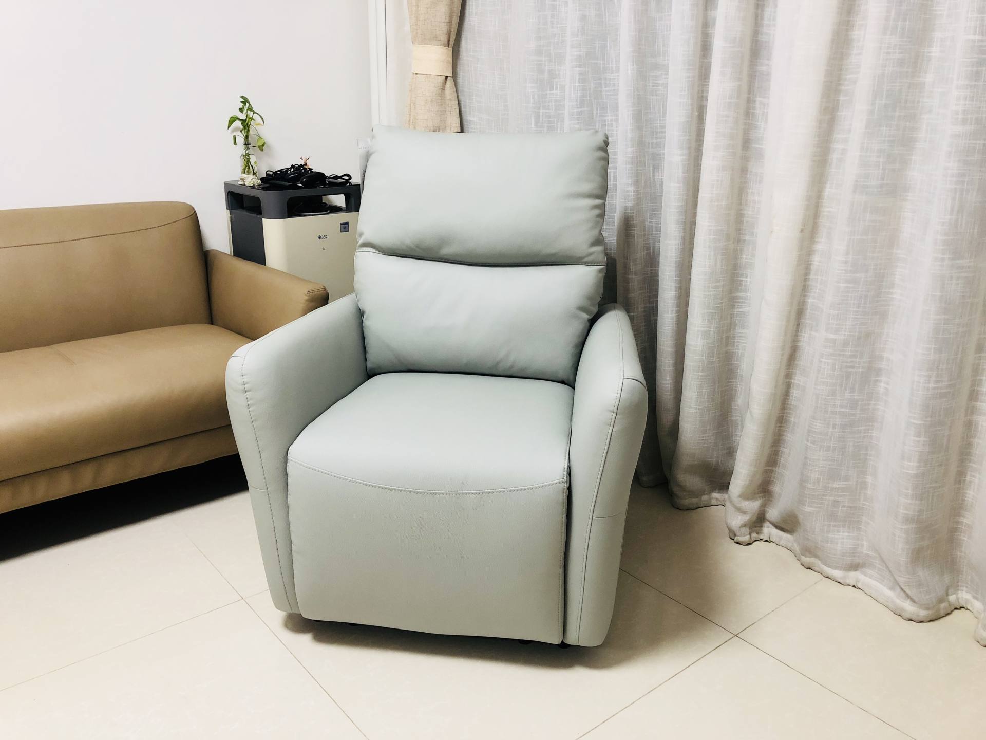居家好物分享，比床還舒服的8H COZY智能按摩沙發