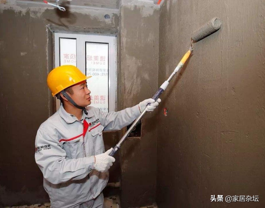 家里装修贴墙砖，担心瓷砖脱落，方法很重要，这3步要做对