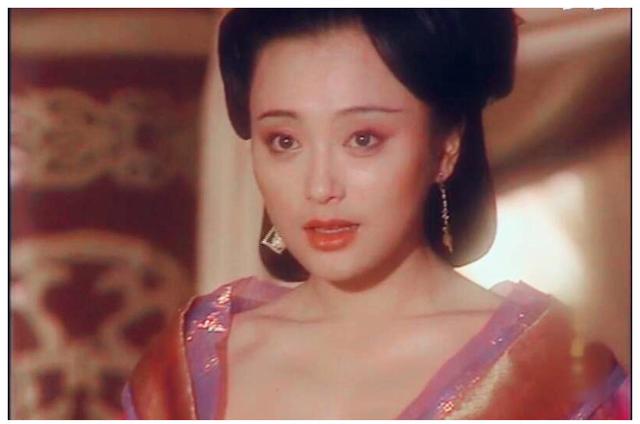 大唐情史20年，留下5位女星的颜值巅峰：如今只有一人仍火