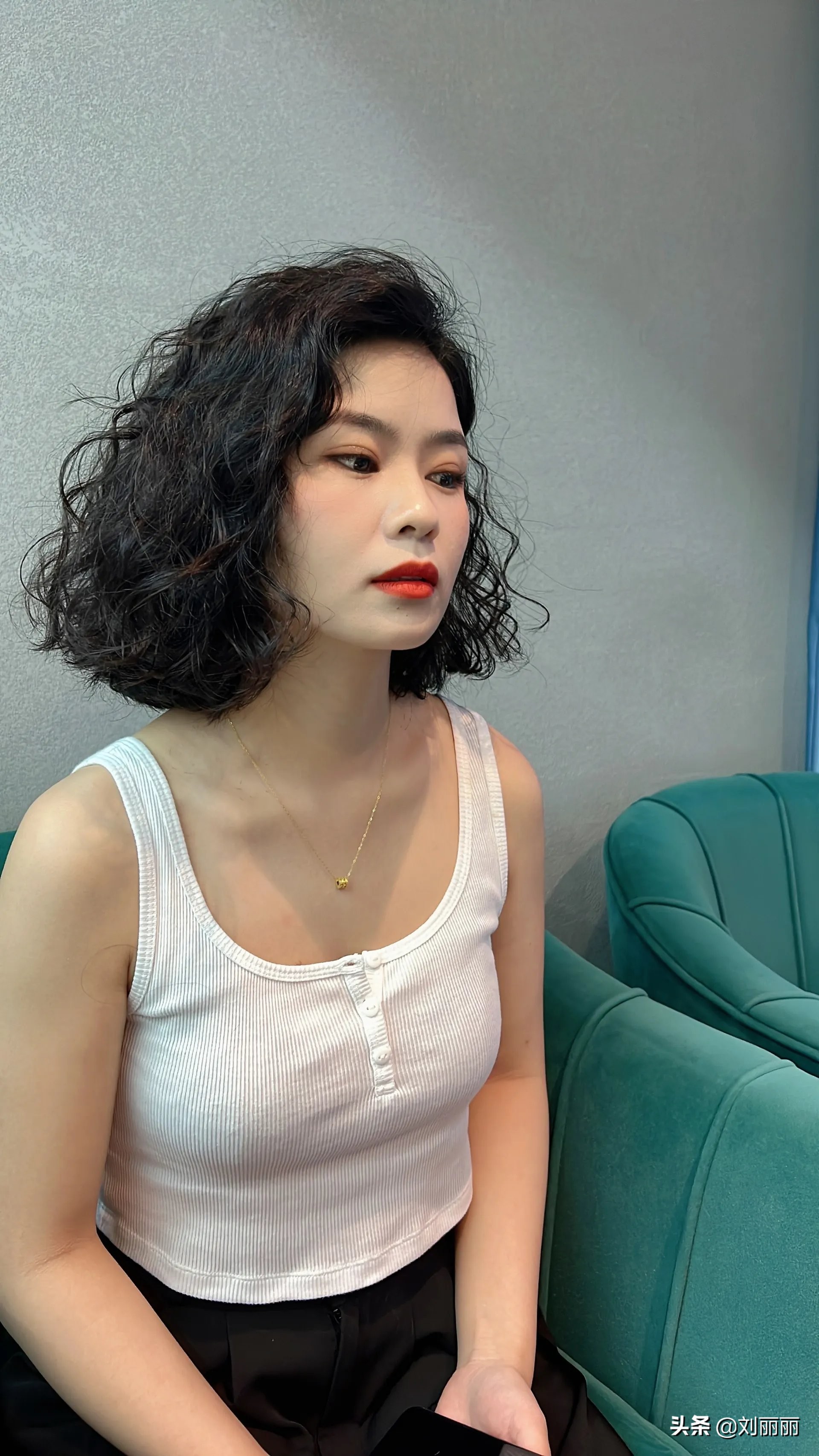 最火女士短发14款,烫卷剪短美美哒,看着很心动 第1张