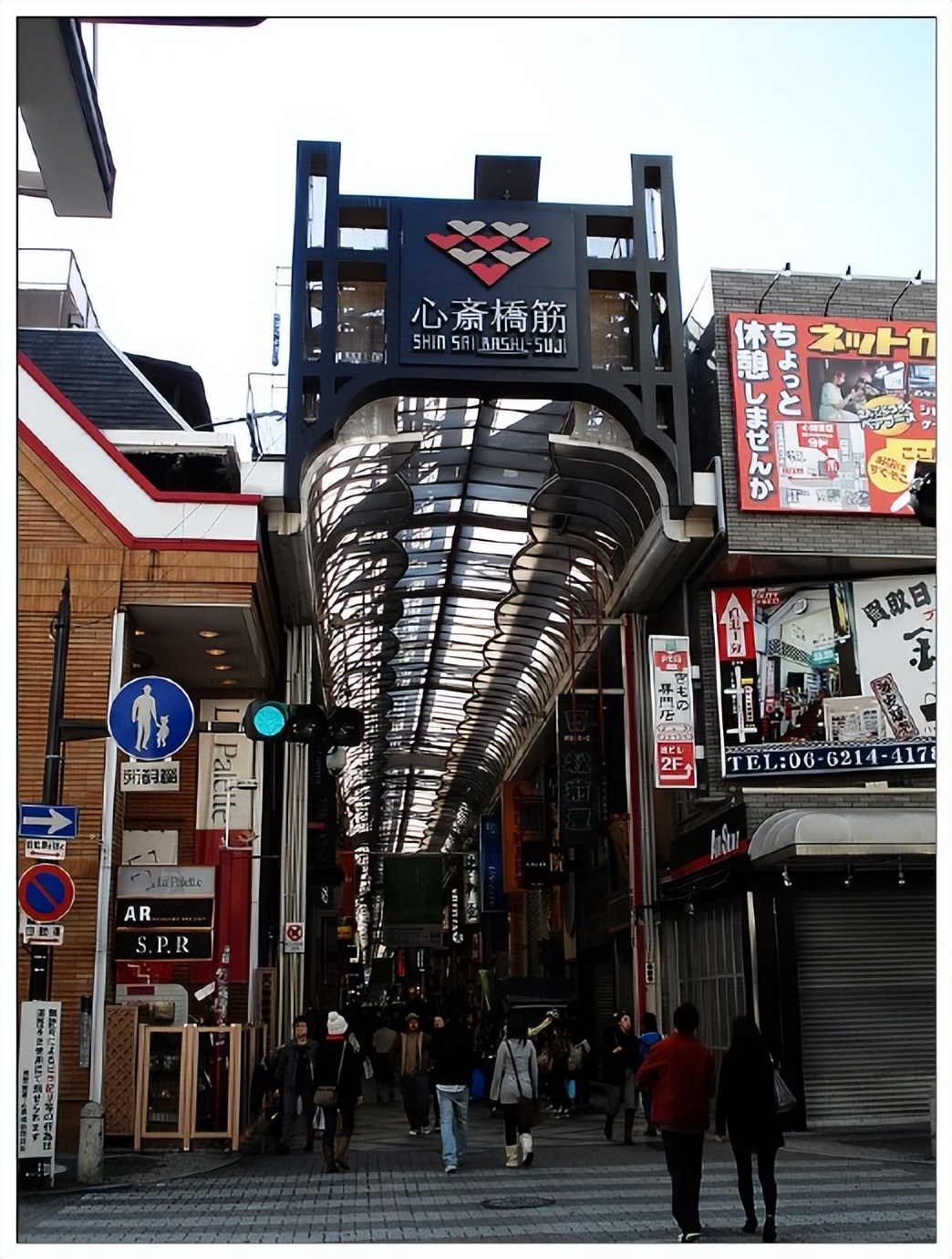 日本大阪旅游，逛“心斋桥”步行街，看大阪古城与街景